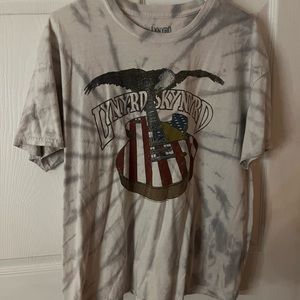 Women’s Lynyrd Skynyrd T shirt